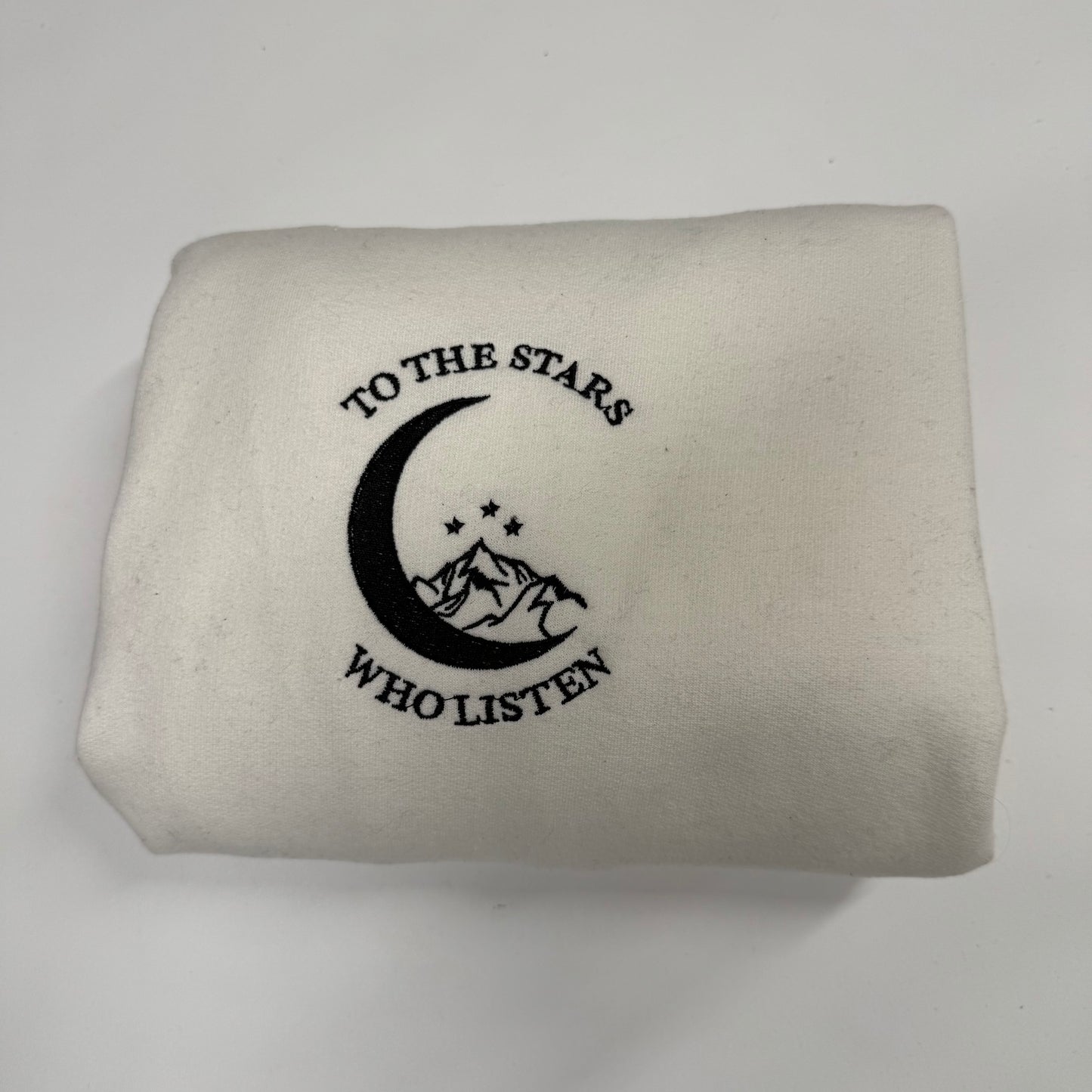 To The Stars Who Listen White XL Sweatshirt