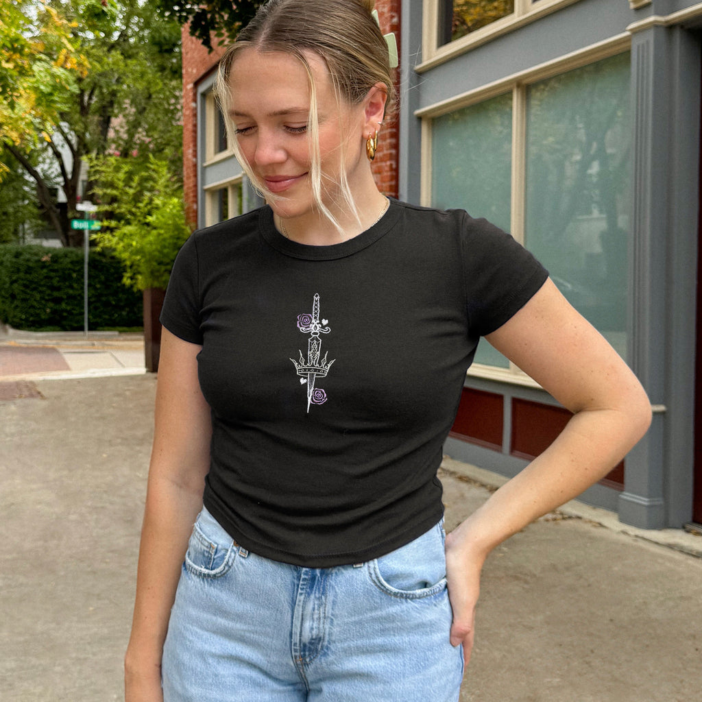 Romantasy Dagger - Baby Tee